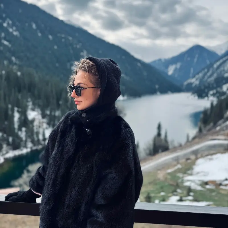Арина Незнаева