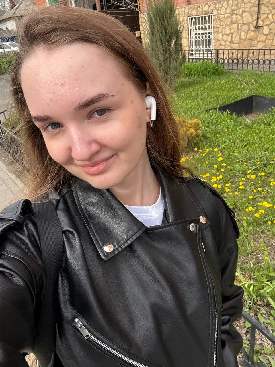Для меня очевидно, что каждый из нас может составить список людей, которые повлияли на нашу жизнь настолько значимым и глубоким образом, что это невозможно ни объяснить, ни описать; людей, деливших с ... | Сетка — социальная сеть от hh.ru
