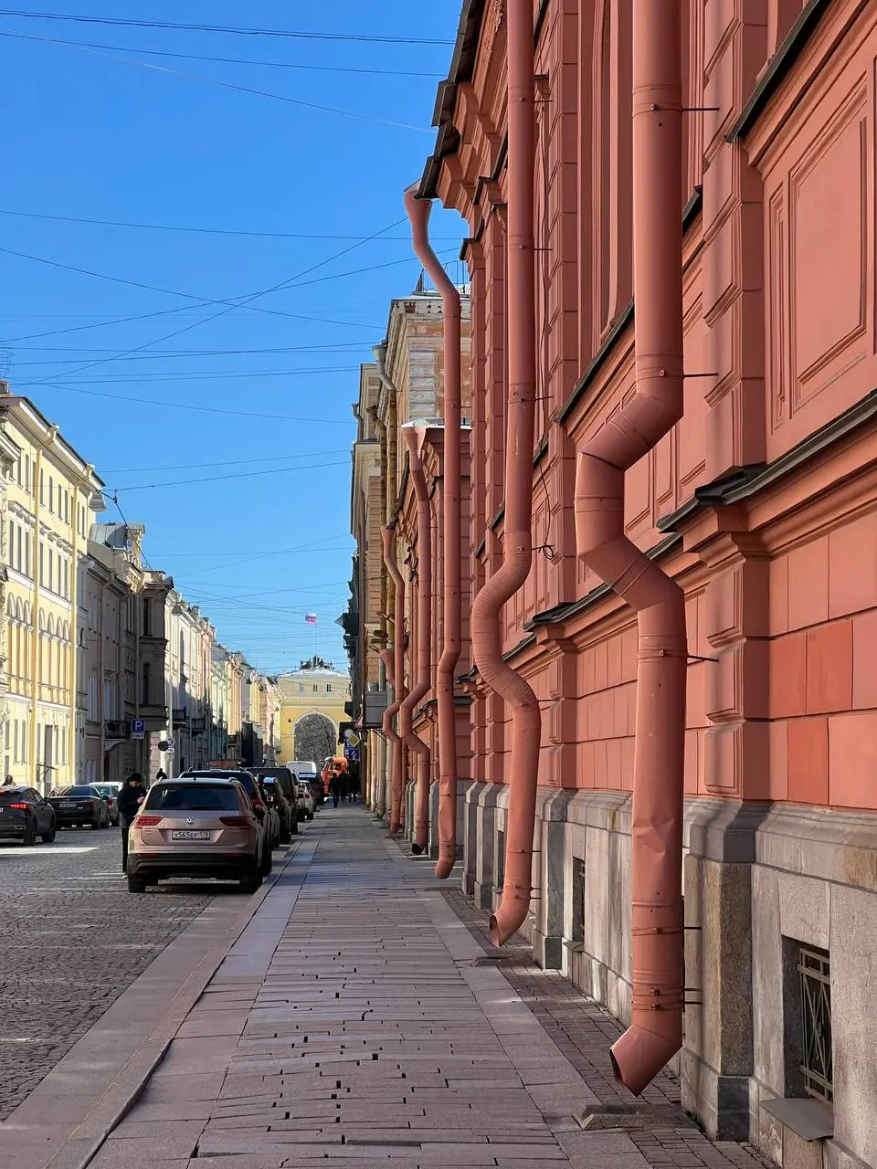 Друзья, приветствую! 💫Посылаю вам немного Питера, дневного и вечернего для эстетического удовольствия! 🌉 | Сетка — социальная сеть от hh.ru