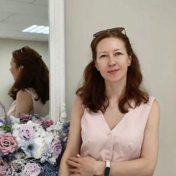 Александра Власова