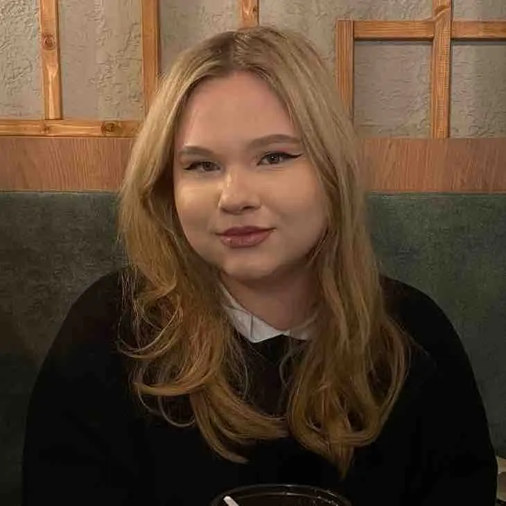 Ксения Бебенова