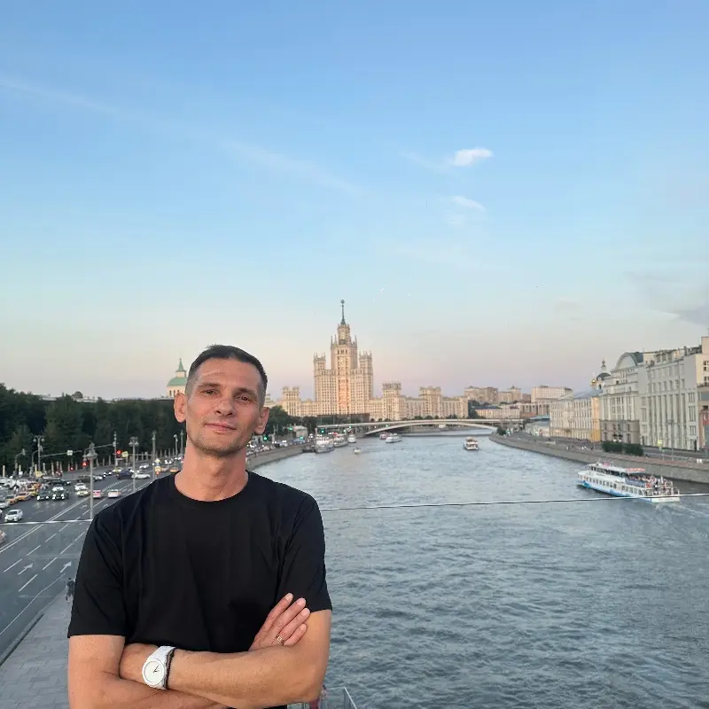 Евгений Голуб