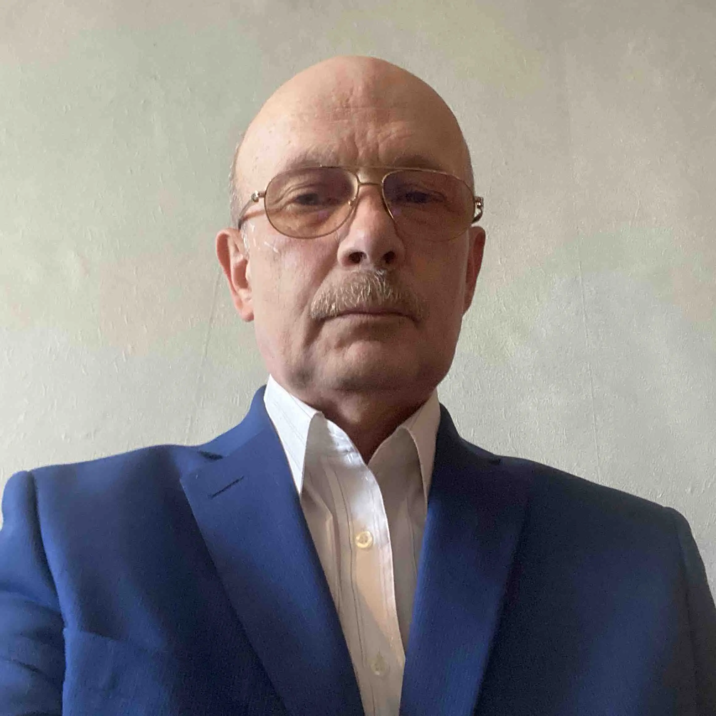 Александр Лебедев