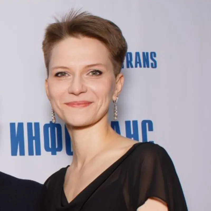 Яна Кучеренко | Сетка — социальная сеть от hh.ru