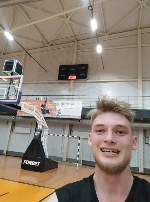 На этой неделе только и разговоров, что о спорте…
Запустили большой внутренний проект, направленный на прокачку здорового образа жизни сотрудников | Сетка — социальная сеть от hh.ru