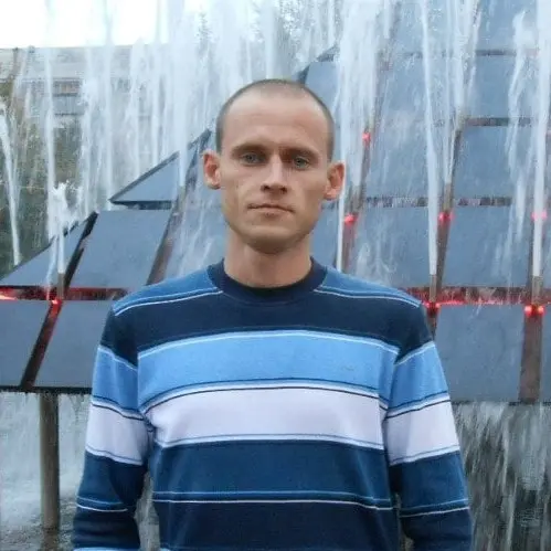 Артем Добровольский
