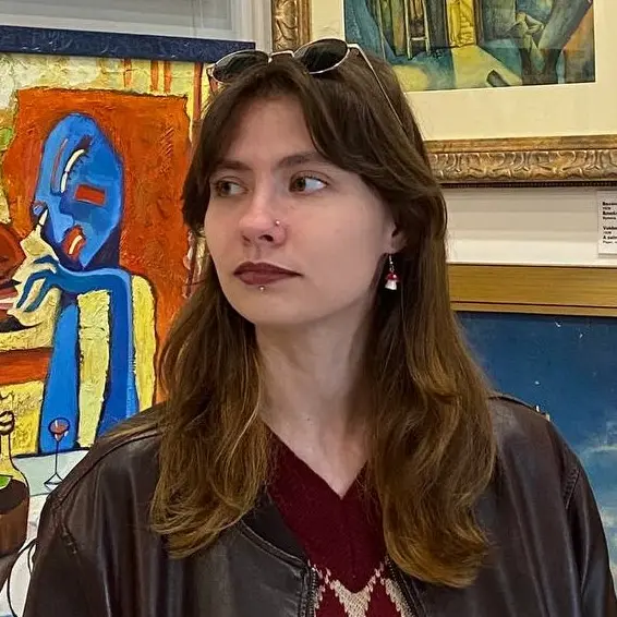 Алёна Толстикова