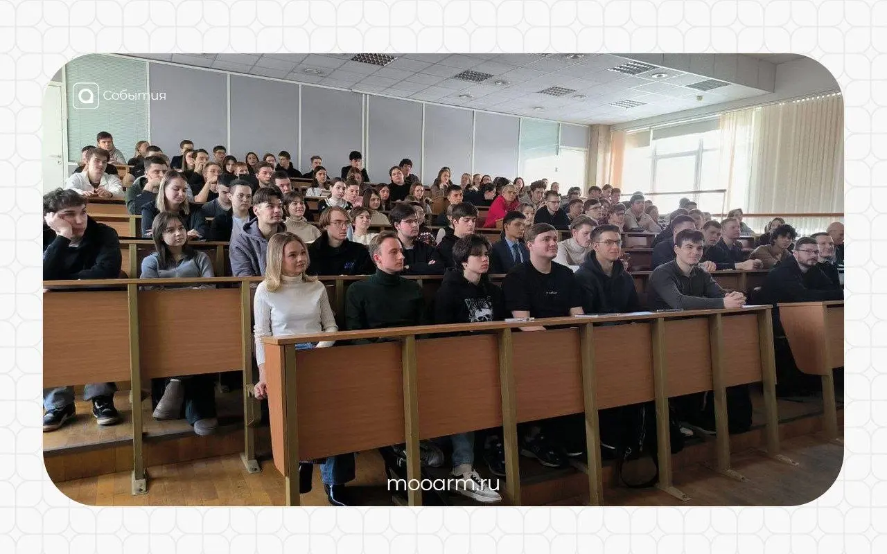 ⚡️В финансовом университете при Правительстве РФ состоялась встреча студентов с генерал-лейтенантом ФСБ России, советником Председателя НАК – Ильиным Евгением Петровичем и Рыжакиным Иваном Александров... | Сетка — социальная сеть от hh.ru