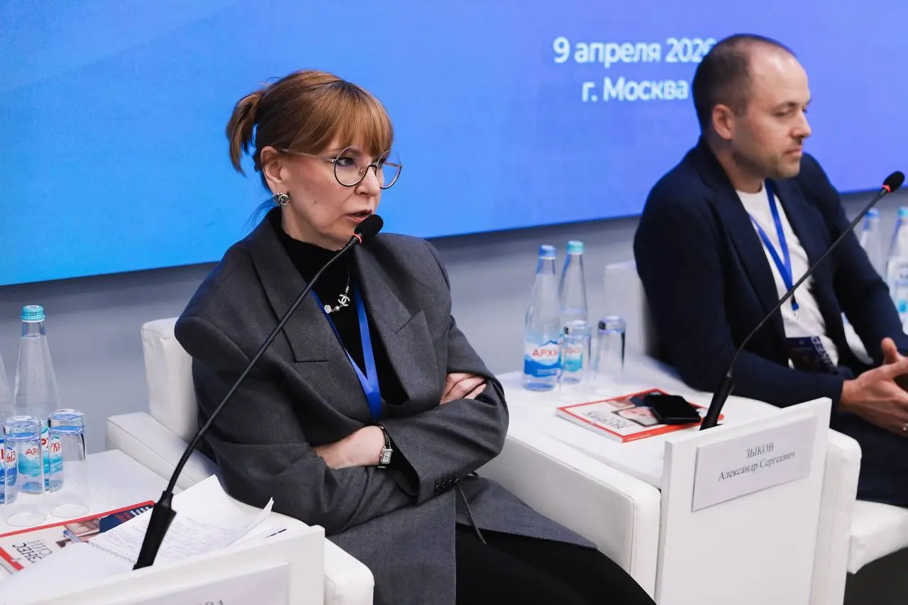 На ПРОМВЕСНЕ разгорелась хорошая дискуссия.
Вопрос простой: собственник должен выходить из операционки или нет?
Столкнулись два лагеря.
Первые говорят: выходи | Сетка — социальная сеть от hh.ru
