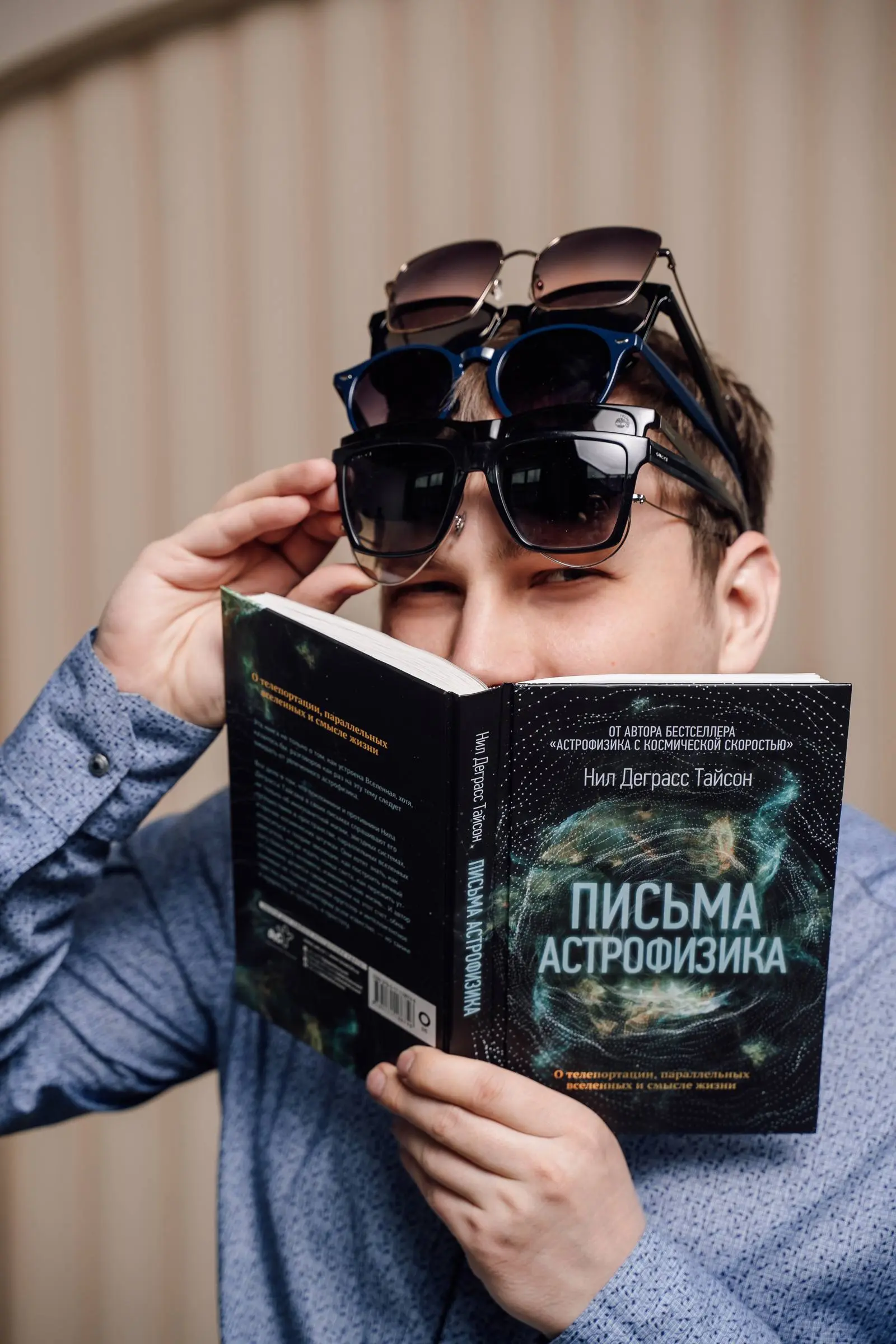 Дано - 13 человек, команда Мегафона.
Задачка: снять каждому не банальный портрет, основанный на его интересах и увлечениях.
Получилось?) | Сетка — социальная сеть от hh.ru
