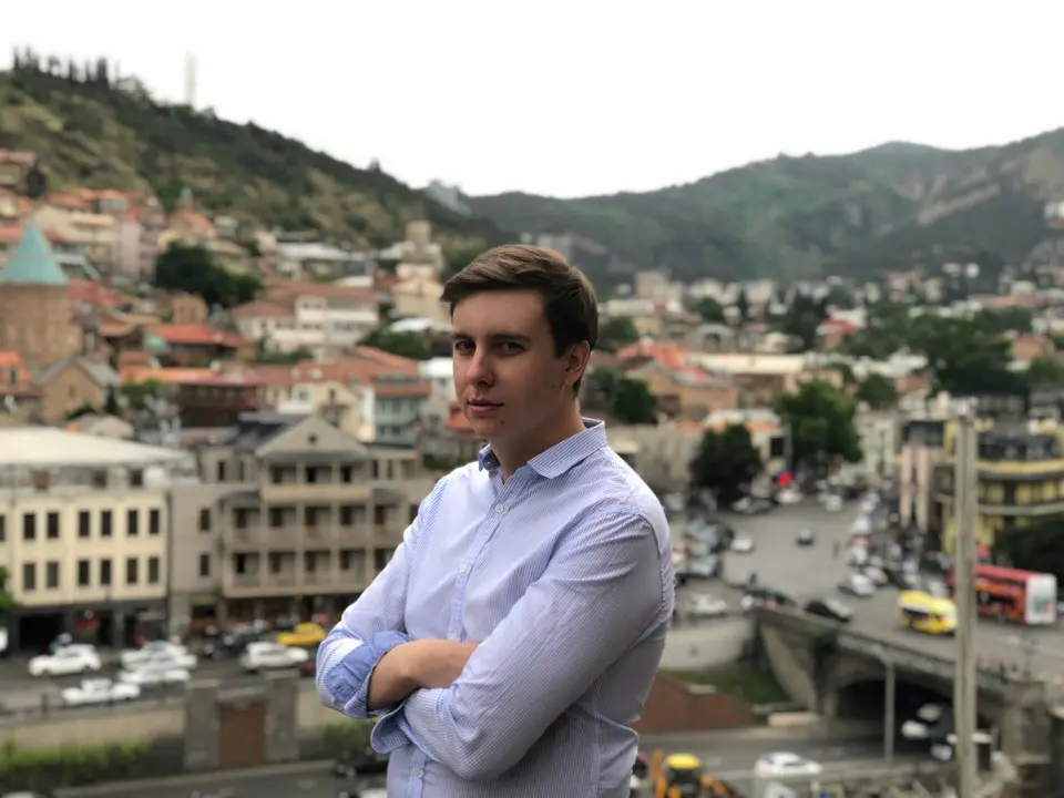 Артем Холодян | Сетка — социальная сеть от hh.ru