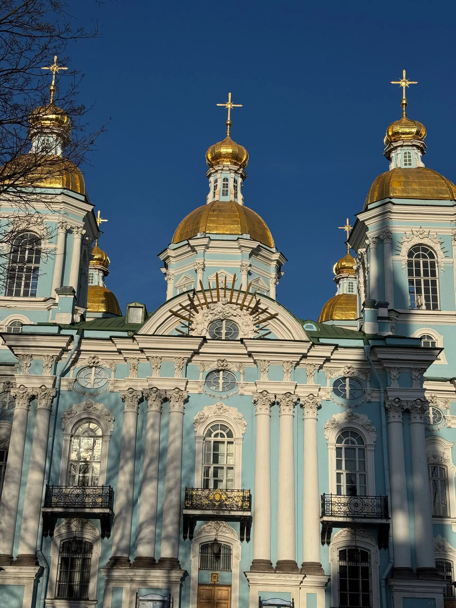 Дорогие друзья!
От всей души поздравляем всех православных христиан со светлым праздником Пасхи!
Пусть этот день наполнит ваши сердца искренней радостью, мирным спокойствием и тёплой надеждой | Сетка — социальная сеть от hh.ru
