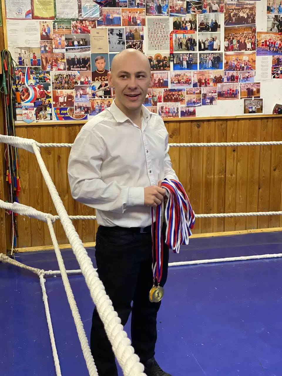 Бокс это не просто развлечение, он закаляет характер 💪 Развивает координацию. И решительность. Бокс это ключ 🔑 И великим великим возможностям, позволяющим достойно преодолеть трудности | Сетка — социальная сеть от hh.ru
