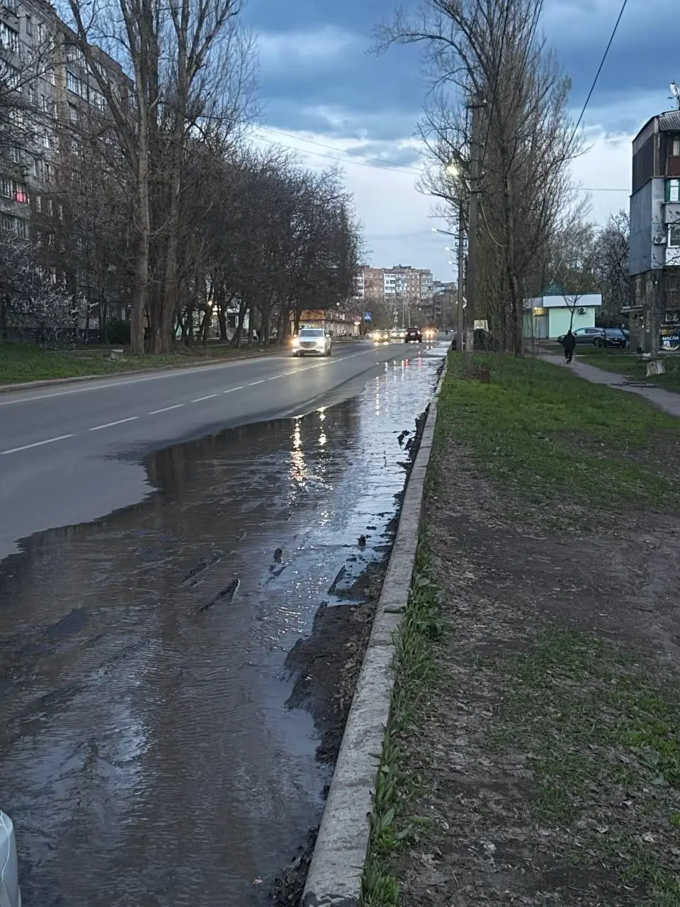 Кто там в Макеевке просил воду?
Микрорайон Мирный,до Зелёного,широка река | Сетка — социальная сеть от hh.ru