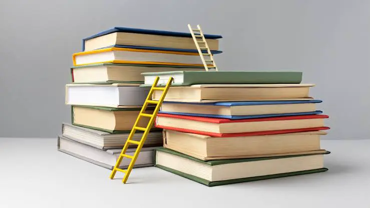 📖 Что читают те, кто уже на вершине? | Сетка — социальная сеть от hh.ru