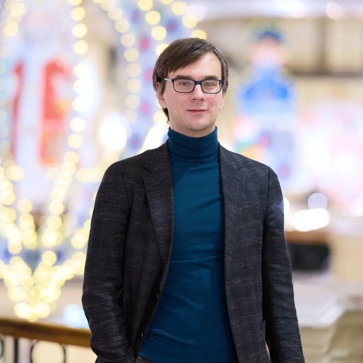 Николай Елисеев