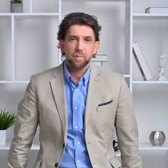 Александр Журавлёв | Сетка — социальная сеть от hh.ru