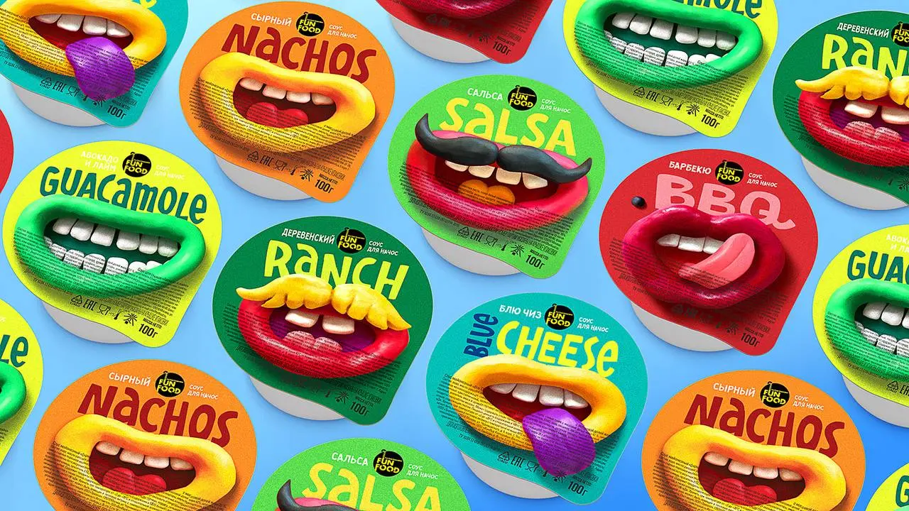 Покажу вам очень классный проект упаковки, где хорошо видно, почему ручная работа и леттеринг сейчас ценны особенно сильно.
Это проект Kurich Design для упаковки начос и соусов | Сетка — социальная сеть от hh.ru