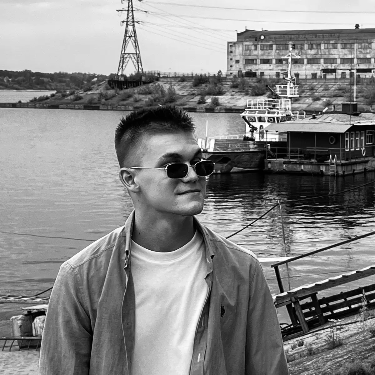Александр Аверьянов