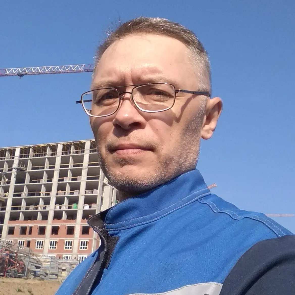 Александр Захаров