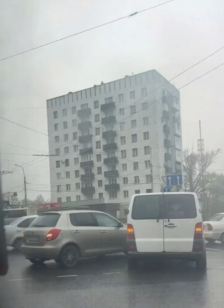 ДТП возле "Золотого кольца", из-за которого образовалась пробка | Сетка — социальная сеть от hh.ru