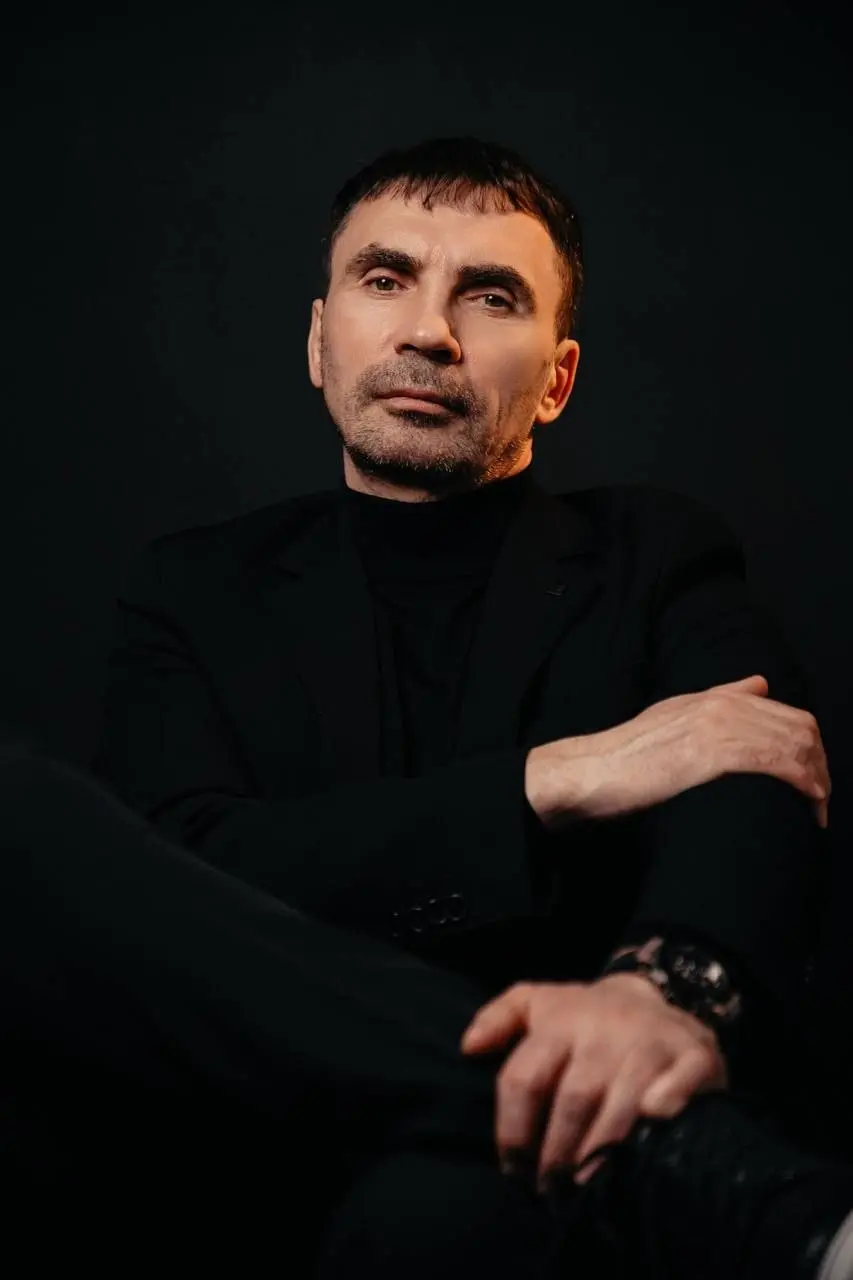 Путь к деньгам - это путь к себе.
Деньги - это не случайность.
Это результат твоих решений, окружения и готовности расти | Сетка — социальная сеть от hh.ru