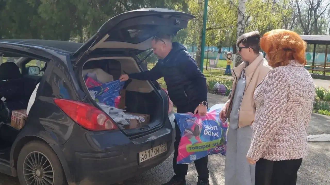 Вчера наша команда посетила Кропоткинский детский дом-интернат. Мы передали помощь, которую удалось собрать благодаря вашему участию, и присоединились к праздничному мероприятию, посвящённому Пасхе | Сетка — социальная сеть от hh.ru