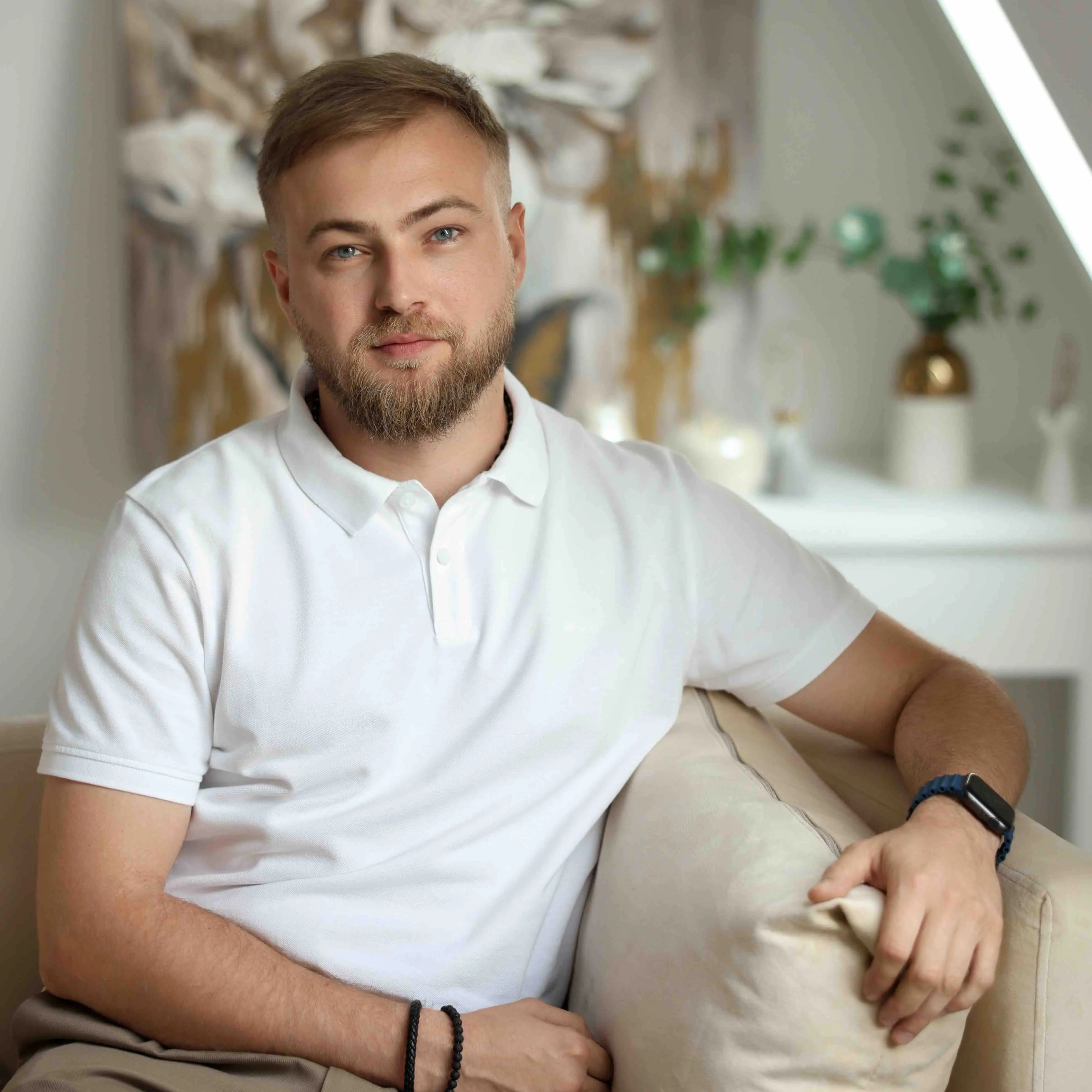 Александр Манучаров