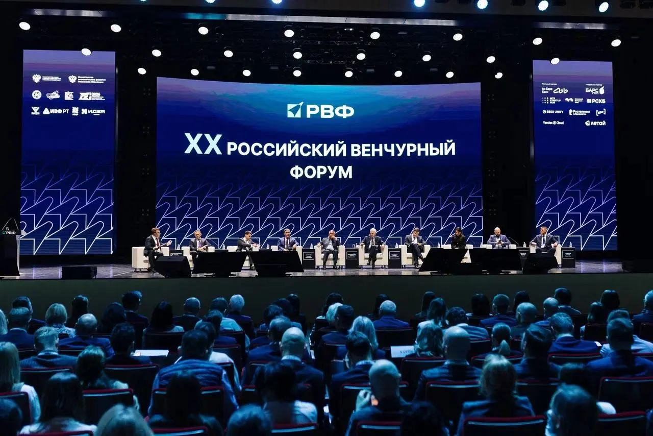 ❗️Startech на РВФ: главное
Российский Венчурный Форум — это одна из ключевых площадок, где встречаются стартапы, инвесторы и корпорации, чтобы вместе развивать рынок | Сетка — социальная сеть от hh.ru