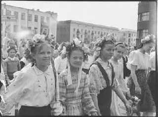 Сталино. 1 Мая 1952 год. | Сетка — социальная сеть от hh.ru