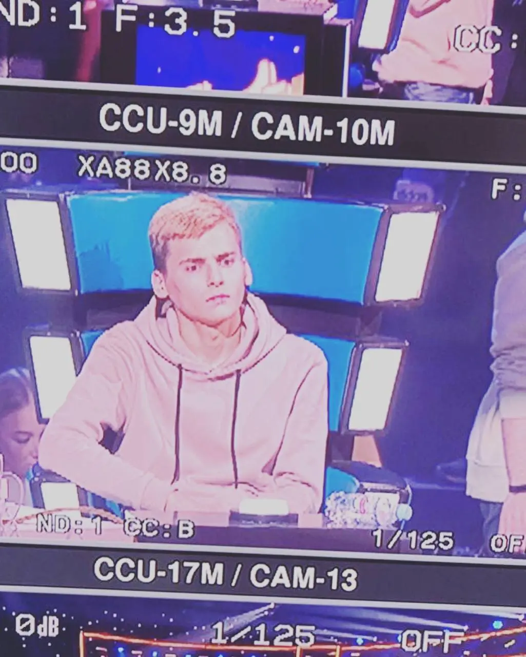 Скоро на НТВ 🫶🏻
В преддверии 10 юбилейного сезона шоу «Ты супер» телекомпания НТВ снимет документальный фильм, посвящённый судьбам участников суперсезона популярного шоу «Ты супер!» на НТВ | Сетка — социальная сеть от hh.ru