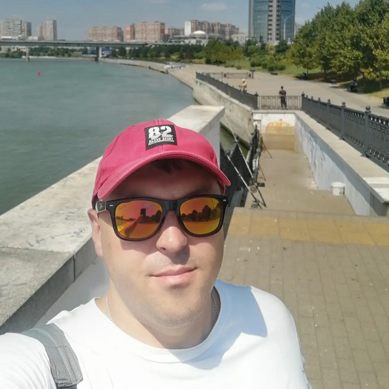 Сергей Комаров
