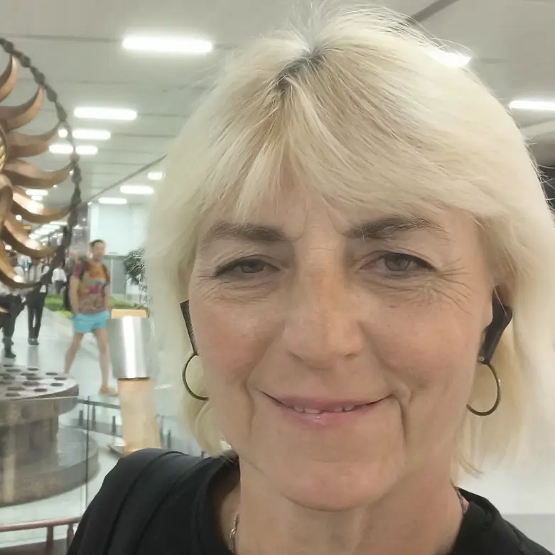 Елена Петешева