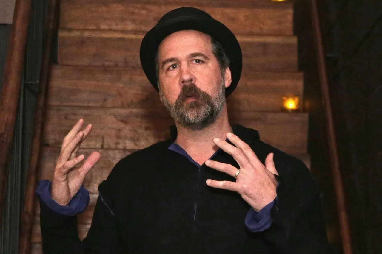 16 мая 1965 года родился Крист Новоселич — бас-гитарист Nirvana и близкий друг Курта Кобейна | Сетка — социальная сеть от hh.ru