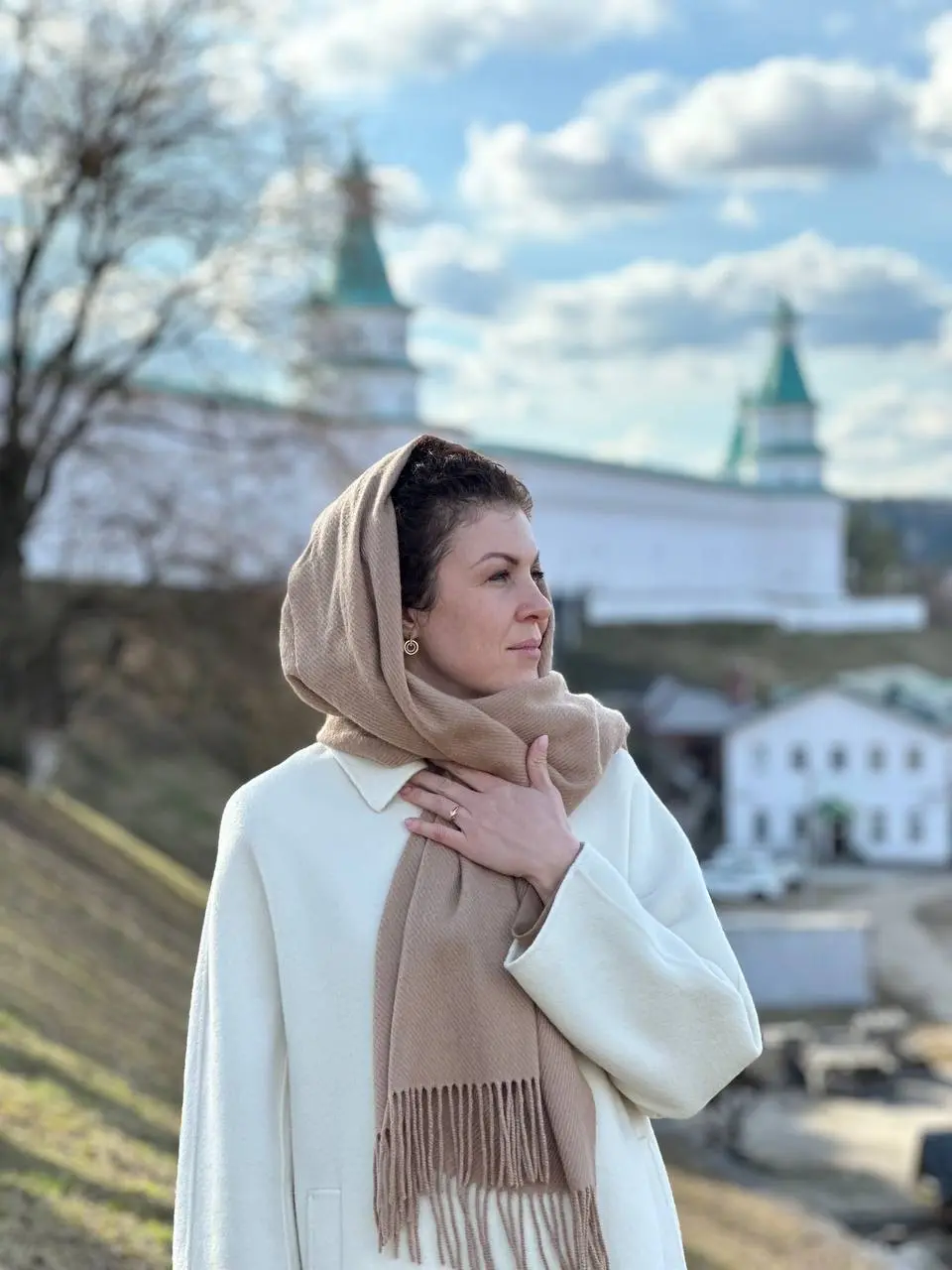 … Когда сил нет вообще ни на что, последняя вещь, которая нужна — это «обязательная полезная книжка» и тяжёлый фильм про чью‑то сложную судьбу | Сетка — социальная сеть от hh.ru