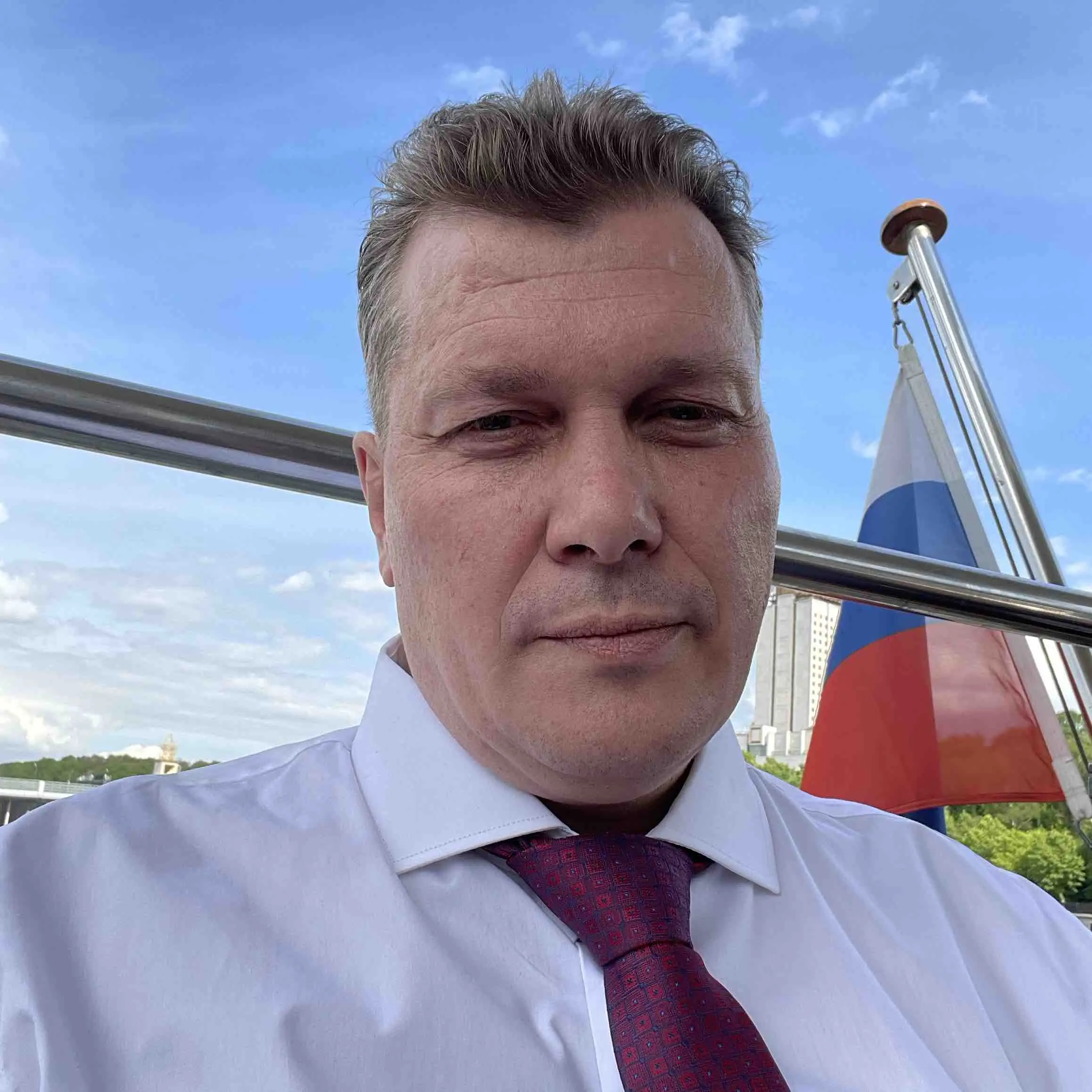 Дмитрий Шефов | Сетка — социальная сеть от hh.ru