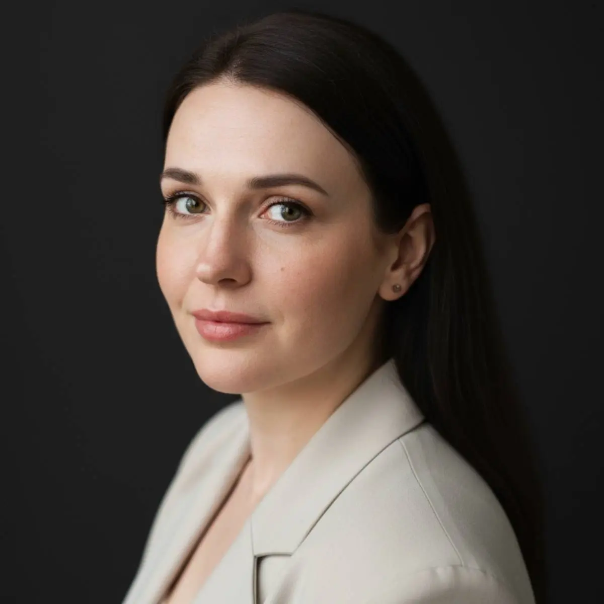 Анна Иванова