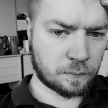 Антон Шахов