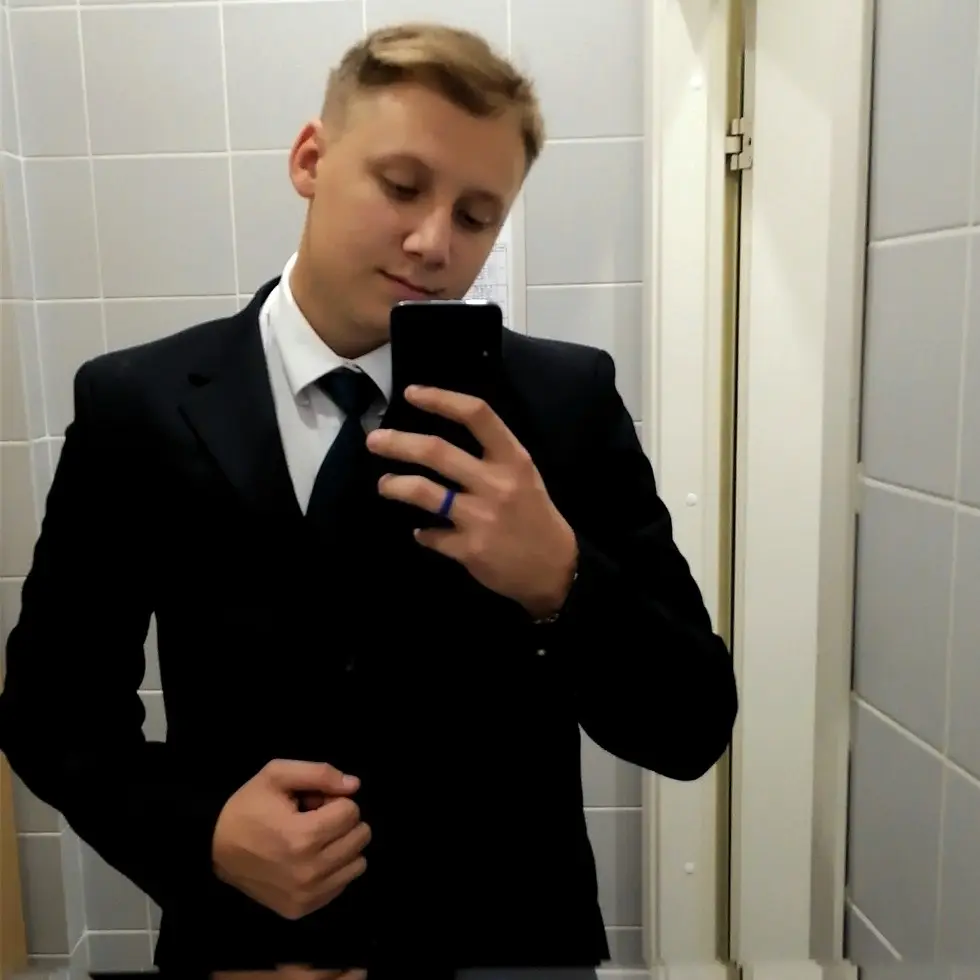 Данила Лягушкин
