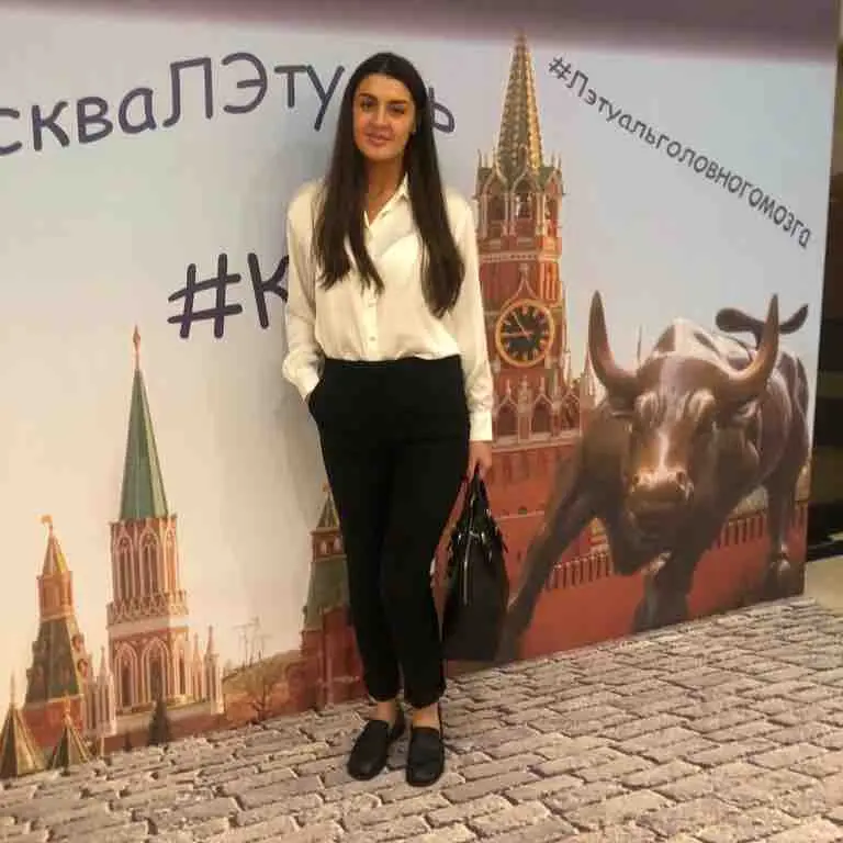 Евгения Хлебникова