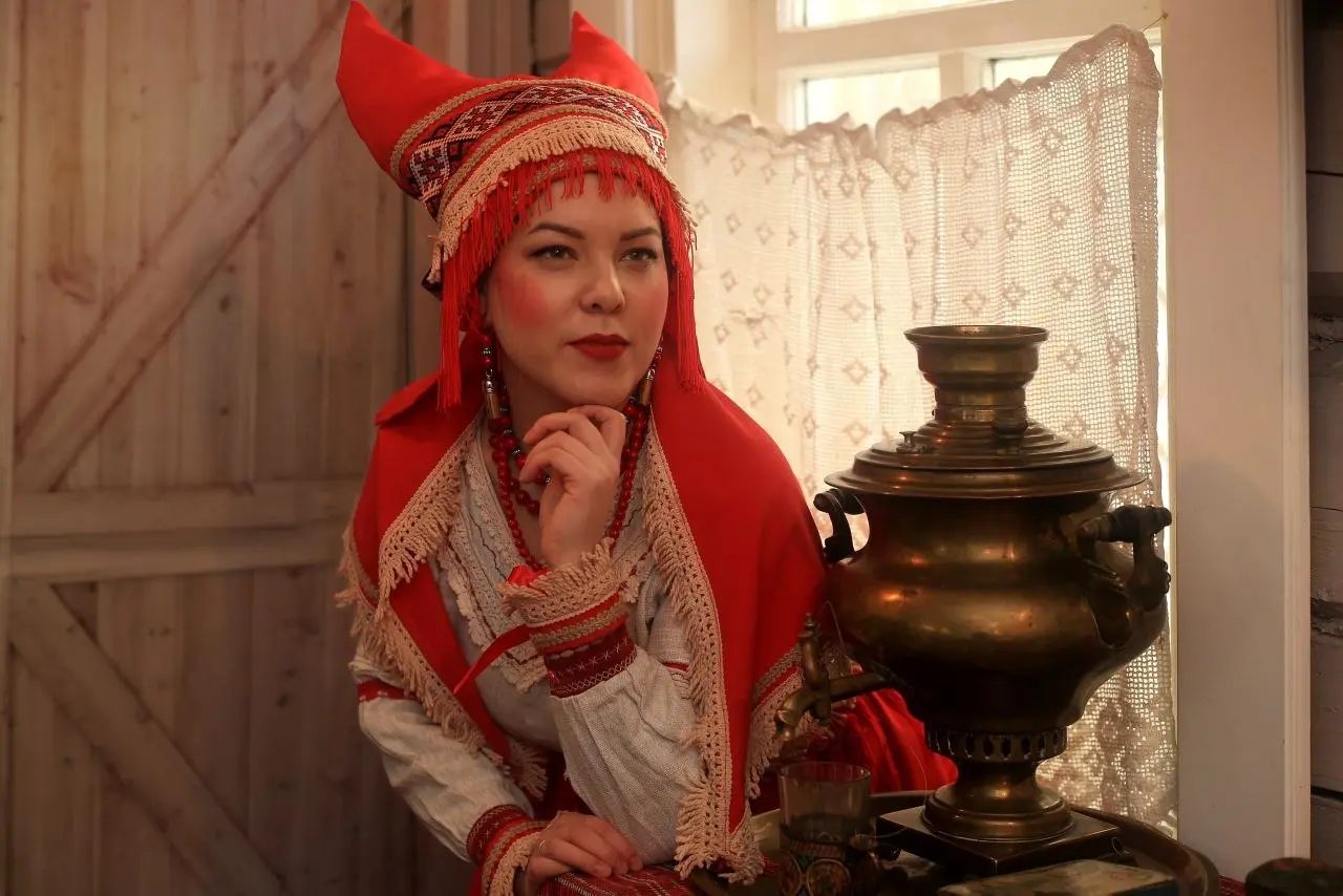 Мы с Zoza снимали такой образ, я вам бэкстейдж немного пересылала | Сетка — социальная сеть от hh.ru