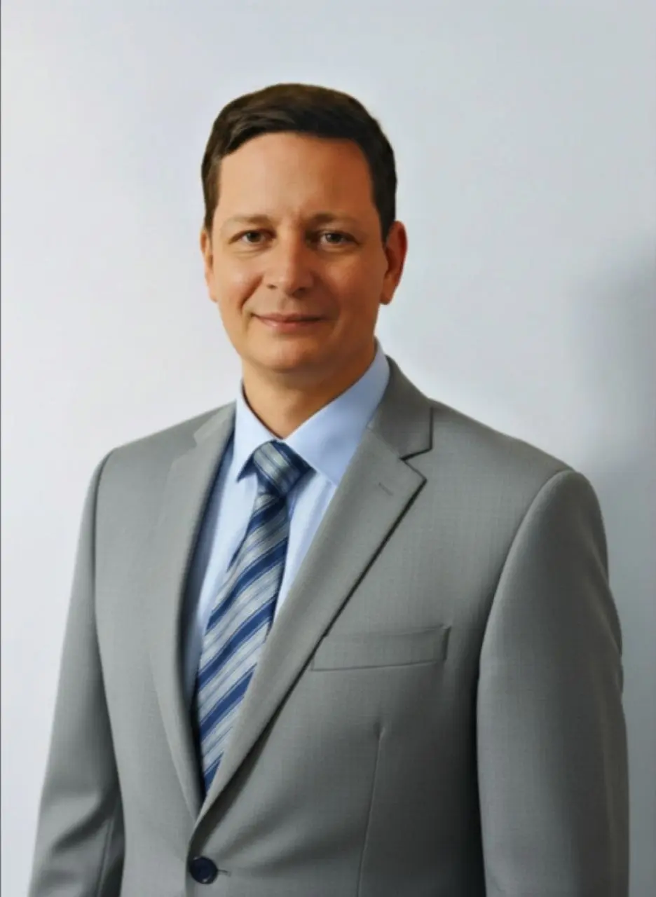 💎 Сегодня рада представить вам исключительного кандидата на позицию Административного директора - профессионала с многолетним опытом комплексного управления объектами и инфраструктурой | Сетка — социальная сеть от hh.ru