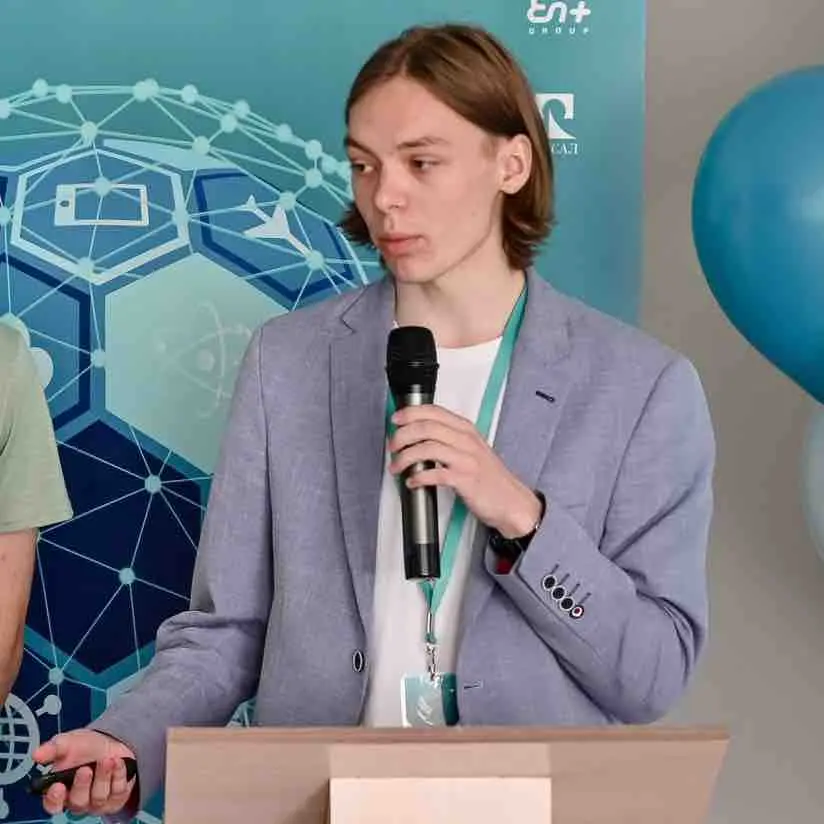 Ярослав Михайлов | Сетка — социальная сеть от hh.ru