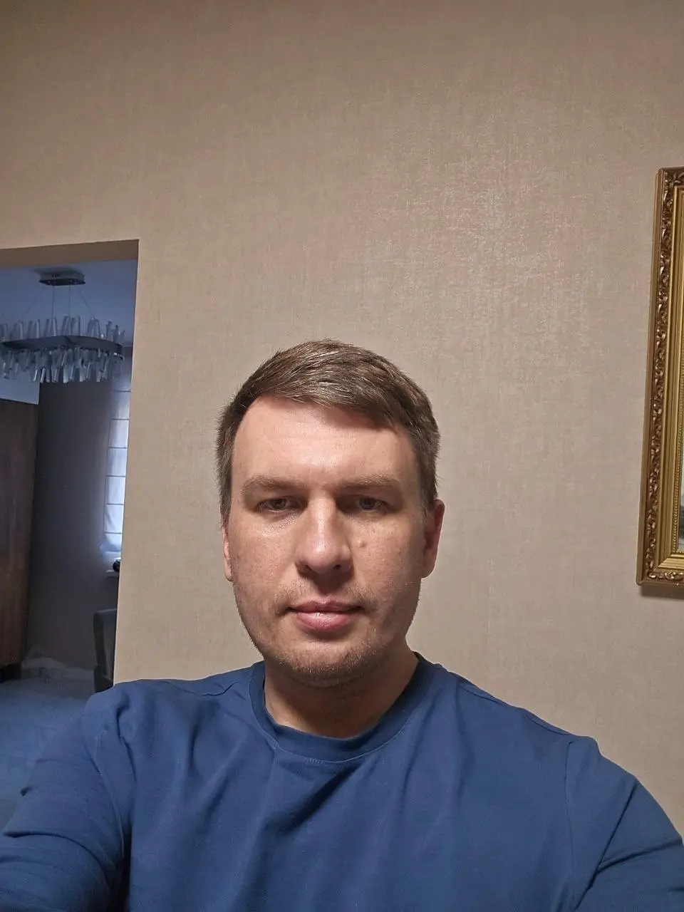 Илья Ремесло вышел из психушки спустя месяц принудительного лечения и первым делом заявил, что «жесткая критика высших должностных лиц государства имеет свою цену — помните об этом» | Сетка — социальная сеть от hh.ru