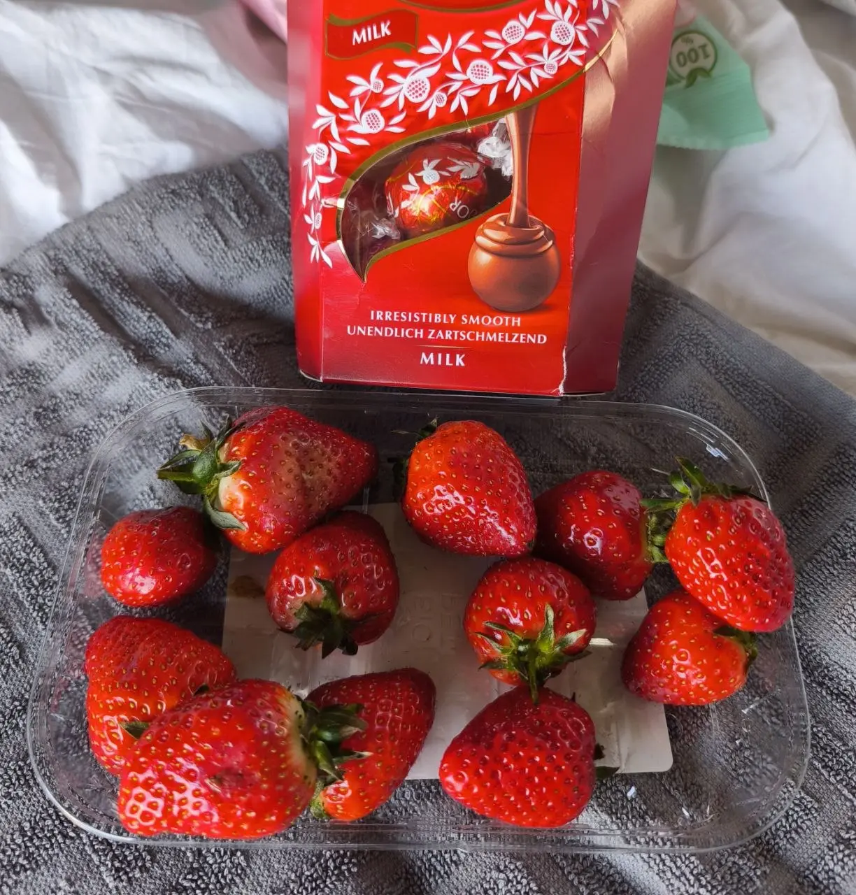 Сегодня у меня День рождения ❤️
Обожаю этот день 🎉
Столько приятных слов тебе пишут,  что энергии просто 🔥 целая Вселенная ❤️
Вчера после обеда решили с Родни выбраться уже куда - то на природу в пред... | Сетка — социальная сеть от hh.ru