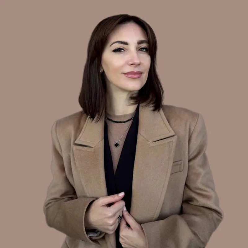 Юлия Хабарова | Сетка — социальная сеть от hh.ru