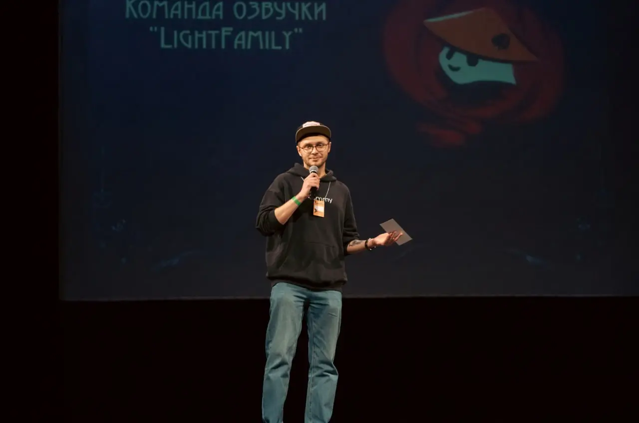 11 числа был на Мэджик Фесте от нашей команды озвучки LightFamily в качестве спец. гостя!
Это был первый опыт когда я оценивал косплей дефиле и это было тяжело.. | Сетка — социальная сеть от hh.ru