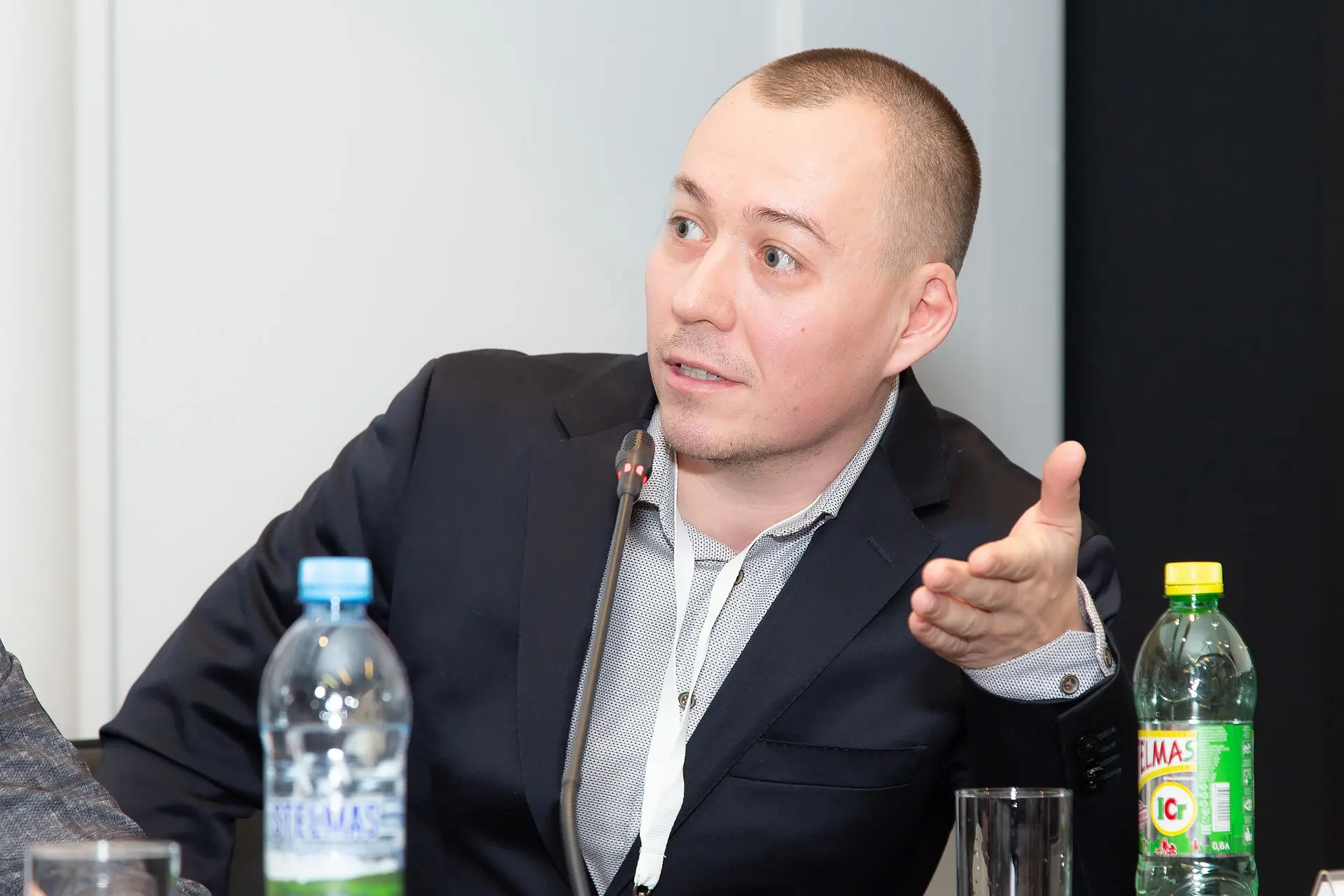Дмитрий Кондратенко