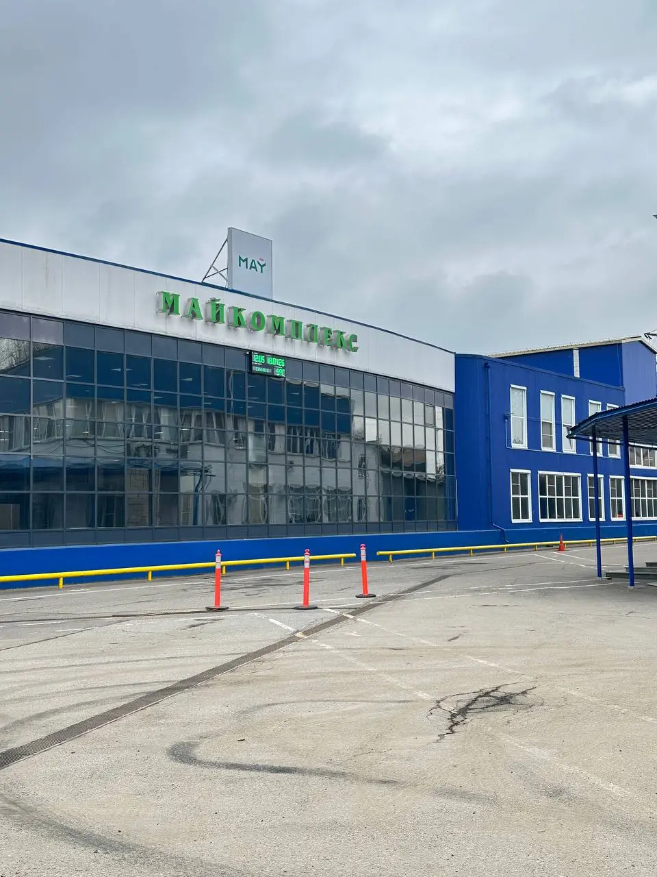 Вчера была на фабрике по производству чая “Майкомплекс” во Фрязино
Очень люблю такие бизнес экскурсии, когда из «цифр в таблице» бизнес вдруг становится живым: с запахами, процессами, людьми, решениям... | Сетка — социальная сеть от hh.ru