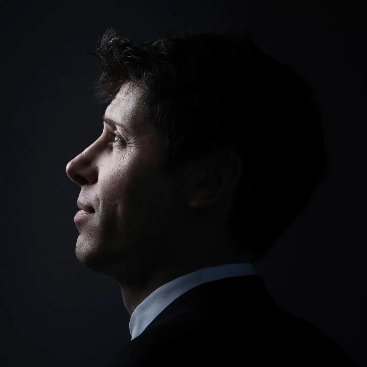 В OpenAI обсуждают возможную замену CEO Сэм Альтман перед IPO:
По данным СМИ, часть инвесторов сомневается в его роли и предлагает Брет Тейлор в качестве альтернативы | Сетка — социальная сеть от hh.ru